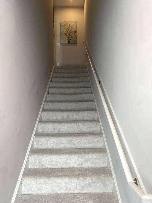 Spacious 3Bedroom Duplex With Rooftop Deck! Washington Esterno foto